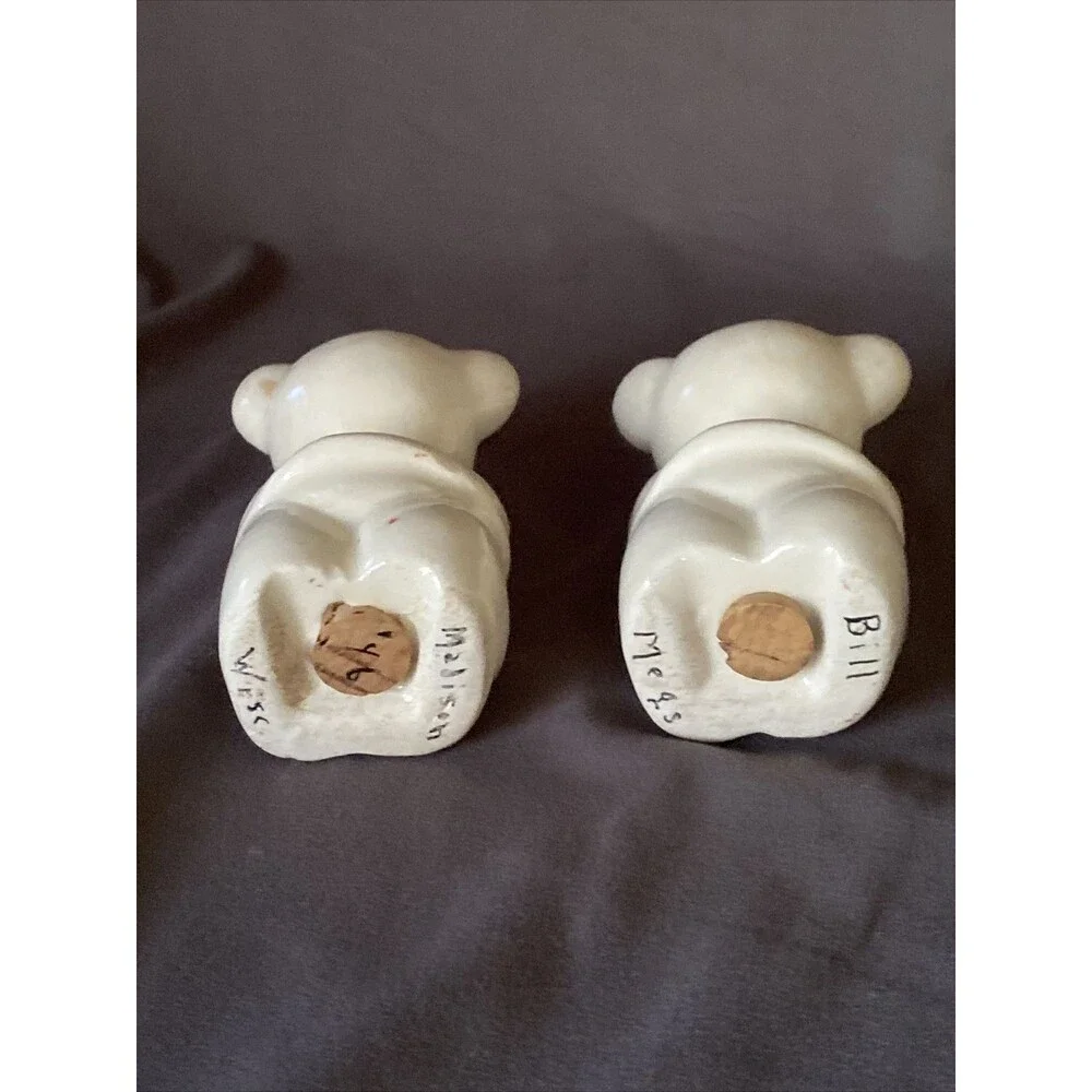 Vintage Salt & Pepper Shaker Set Anthropomorphic Bear Hand Painted 1946